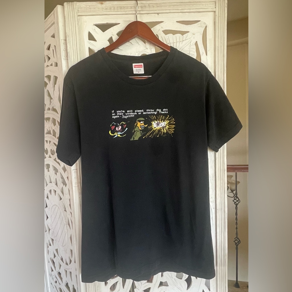 Euc Supreme Men’s T-Shirt Dog Shit Size M